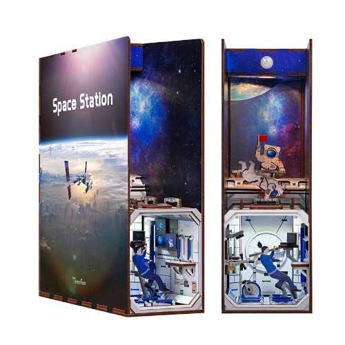 Space Station 3D Puzzle book nook 117 pezzi